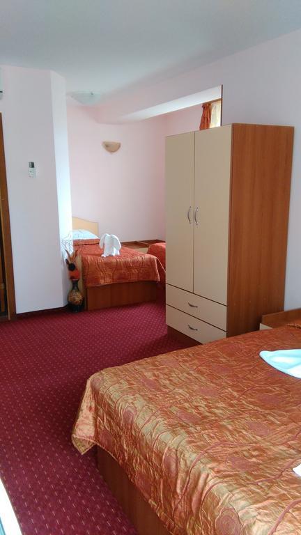 Guest House Aristokrat Obzor Luaran gambar