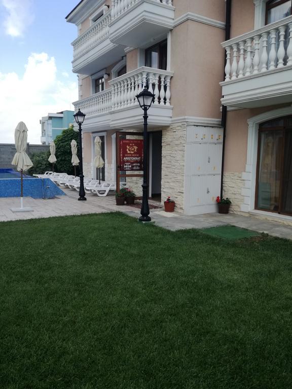 Guest House Aristokrat Obzor Luaran gambar